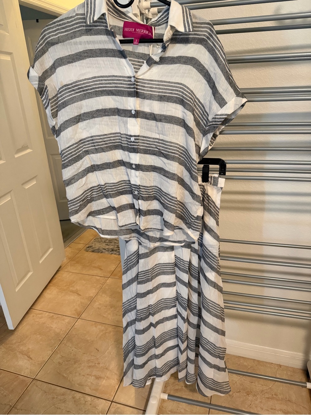 Brand New Heidi Merrick Striped Button-Up Top and Skirt Set — White & Gray